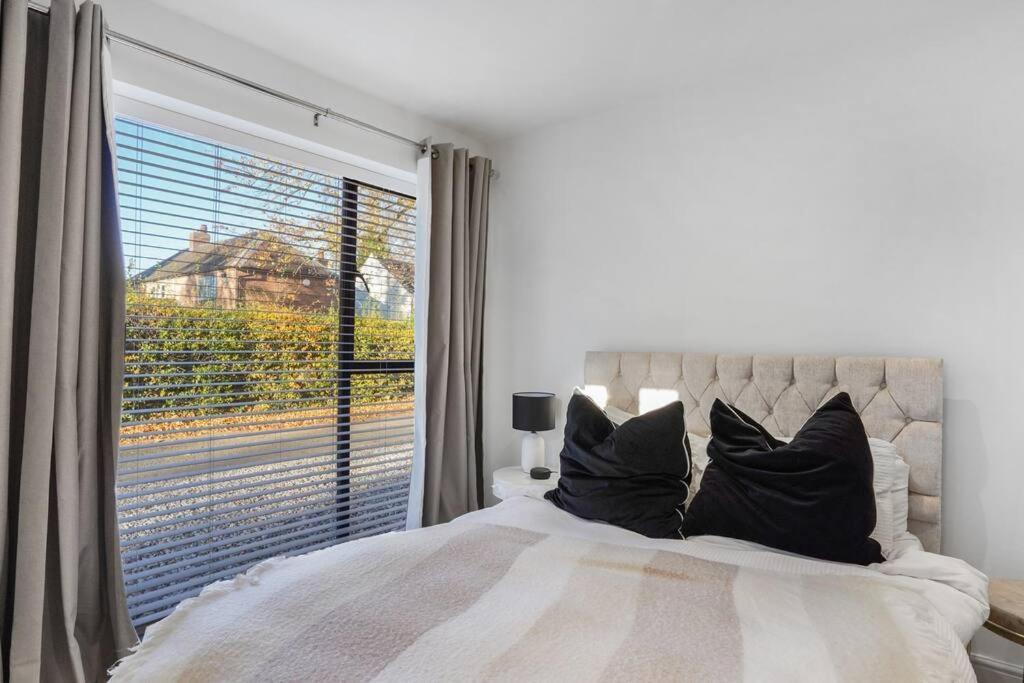 Little Laxford Apartment Fazeley Bagian luar foto